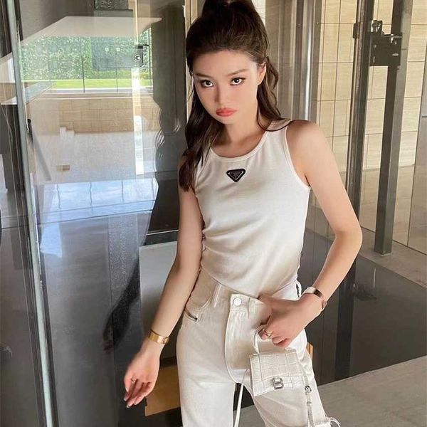 26% off family's three corner with inner and outer tank for women's spring/summer new elastic slimming versatile suspender trend, White
26% off family's three corner with inner and outer tank for women's spring/summer new elastic slimming versatile suspender trend, White