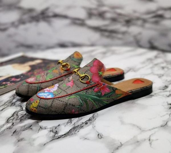 2021 100 leather men slippers soft cowhide lazy women shoes metal buckle beach slippers mules princetown classic lady slippers wi1674950, Black
2021 100 leather men slippers soft cowhide lazy women shoes metal buckle beach slippers mules princetown classic lady slippers wi1674950, Black
