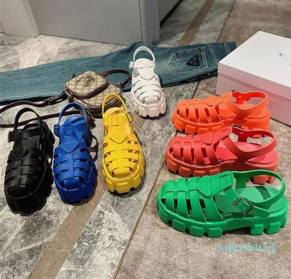 2022 women luxury platform sandals summer ladies slides designer retro rubber loafers beach footwear fashion triangle round toe sa9034618, Black
2022 women luxury platform sandals summer ladies slides designer retro rubber loafers beach footwear fashion triangle round toe sa9034618, Black