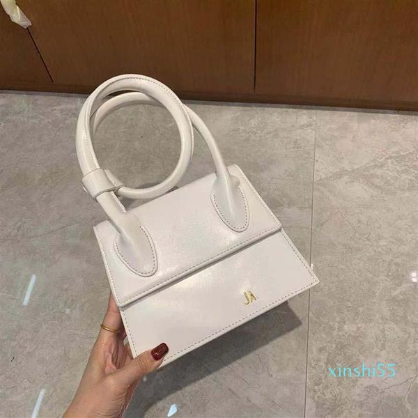 evening bags colorful women handbag pure color metal letter decoration one-shoulder messenger bag luxury trending designer204k
evening bags colorful women handbag pure color metal letter decoration one-shoulder messenger bag luxury trending designer204k