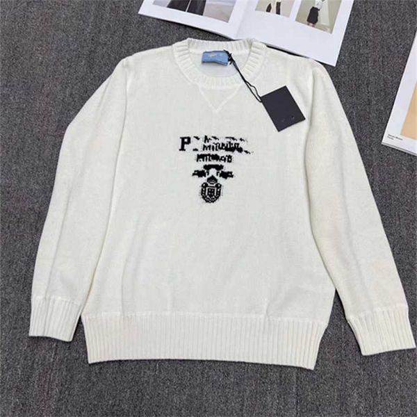 36% off spring new family classic letter jacquard style versatile knitted women's trend, White;black
36% off spring new family classic letter jacquard style versatile knitted women's trend, White;black
