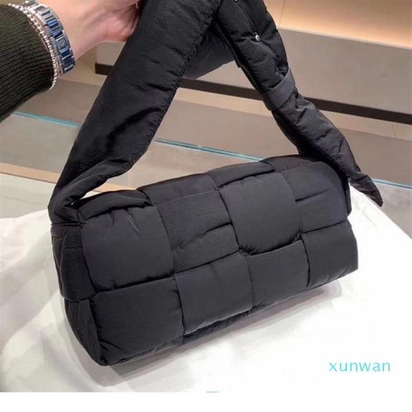 2022-evening bags women bag lady weave leather flap adjustable shoulder messenger female simple small handbag purse waist330b
2022-evening bags women bag lady weave leather flap adjustable shoulder messenger female simple small handbag purse waist330b