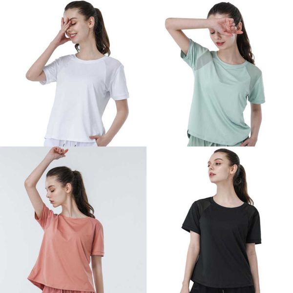 lul yoga short-sleeved women's fitness sports mesh stitching hollow beautiful back breathable sweat-absorbing t-shirt
lul yoga short-sleeved women's fitness sports mesh stitching hollow beautiful back breathable sweat-absorbing t-shirt