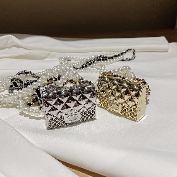 metal mini headphone case evening bags ringer chain hanging neck fanny pack decorative bag
metal mini headphone case evening bags ringer chain hanging neck fanny pack decorative bag