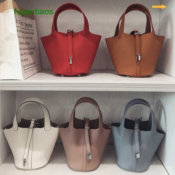hemres picotn handbags 2023 new bucket bag lock handbag women's large capacity single shoulder diagonal span pu y8ig, Black
hemres picotn handbags 2023 new bucket bag lock handbag women's large capacity single shoulder diagonal span pu y8ig, Black