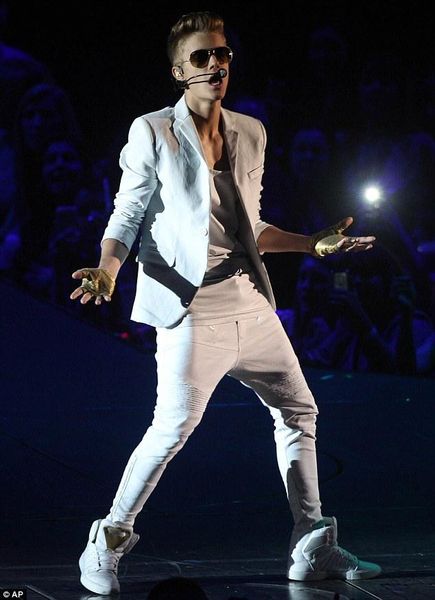 pants 2744 justinbieber 2022 men clothing multipocket leather harem pants trousers drop crotch pants plus size stage singer costumes, Black
pants 2744 justinbieber 2022 men clothing multipocket leather harem pants trousers drop crotch pants plus size stage singer costumes, Black