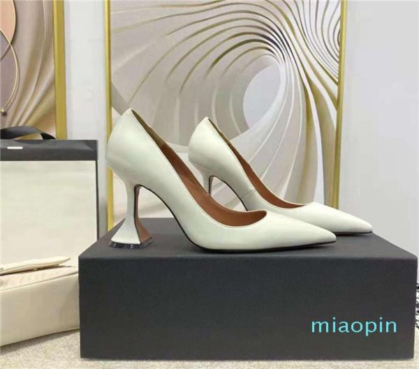 fashion shoes white amina italy muaddi ami pumps wedding party pyramid high heel paris ixy1575609, Black
fashion shoes white amina italy muaddi ami pumps wedding party pyramid high heel paris ixy1575609, Black
