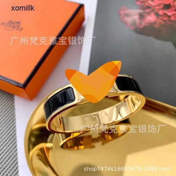 hermm designer bracelet high edition letter enamel h bracelet women and men couple buckle 925 silver 18k roe gold same style 62zt, Black
hermm designer bracelet high edition letter enamel h bracelet women and men couple buckle 925 silver 18k roe gold same style 62zt, Black
