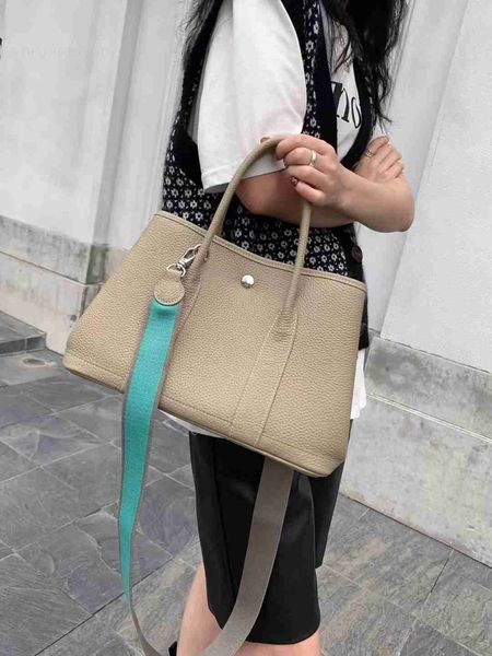 designer herbag garden party evening new fashion garden versatile large-capacity leisure commuting tote one-shoulder messenger bag ggm0
designer herbag garden party evening new fashion garden versatile large-capacity leisure commuting tote one-shoulder messenger bag ggm0