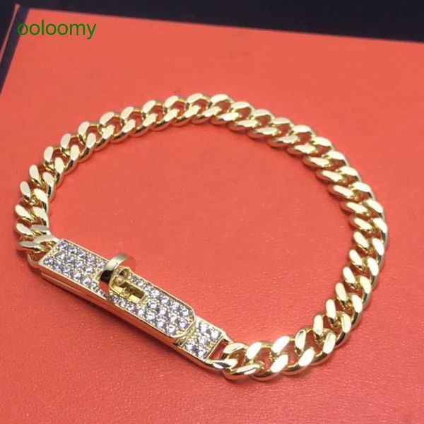 hemres designer gold bracelet for women full diamond bracelet women's summer fashion ins small design light luxury cuban chain plating, Black
hemres designer gold bracelet for women full diamond bracelet women's summer fashion ins small design light luxury cuban chain plating, Black