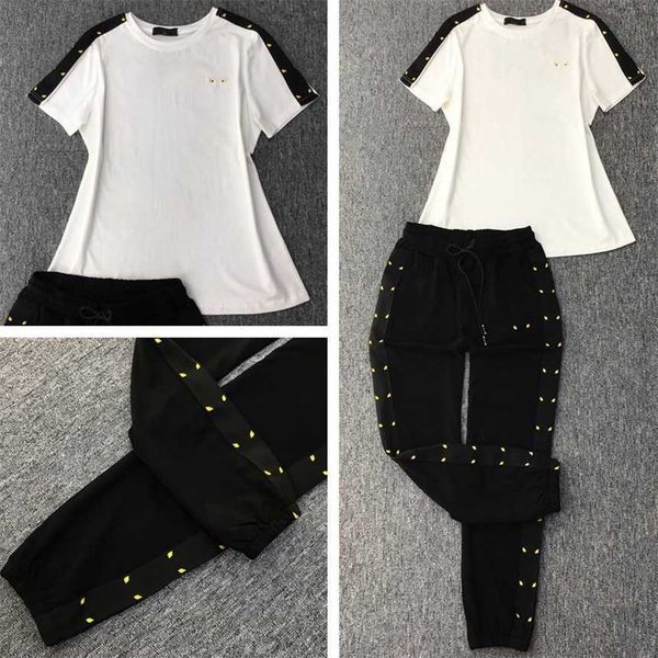 30% off summer style pure cotton sports new fashion end women's team wear two piece set, White
30% off summer style pure cotton sports new fashion end women's team wear two piece set, White
