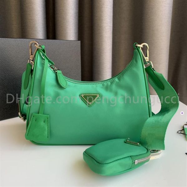 new fashion casual nylon handbags cross body bag hobo totes fashion triangle logoshoulder bags women's classic chain purses274g
new fashion casual nylon handbags cross body bag hobo totes fashion triangle logoshoulder bags women's classic chain purses274g