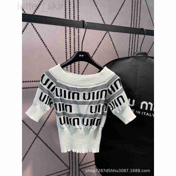 women's knits & tees designer 23 spring/summer new niche design full handmade letter jacquard one line neck knitted with a girl's, White
women's knits & tees designer 23 spring/summer new niche design full handmade letter jacquard one line neck knitted with a girl's, White