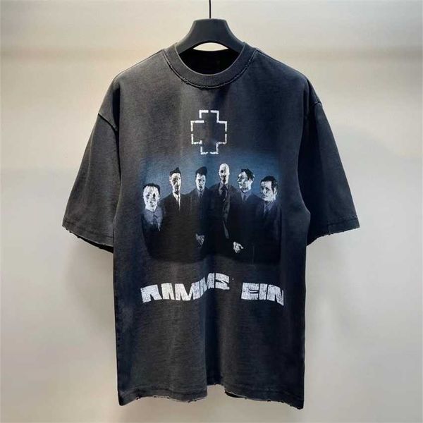 paris german chariot band portrait heavily washed damaged street short sleeve t-shirt same style for men and women couples, White;black
paris german chariot band portrait heavily washed damaged street short sleeve t-shirt same style for men and women couples, White;black