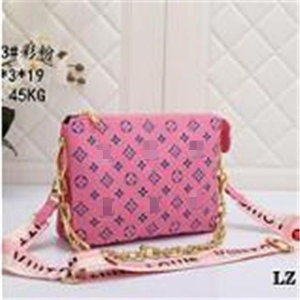 wallets embossing wasit package bumbag shoulder crossbody package clutch handbag luxury designer bags2752, Red;black
wallets embossing wasit package bumbag shoulder crossbody package clutch handbag luxury designer bags2752, Red;black