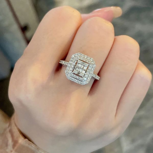 luxury aaaaa zircon finger ring silver color party wedding band rings for women bridal promise engagement jewelry, Slivery;golden
luxury aaaaa zircon finger ring silver color party wedding band rings for women bridal promise engagement jewelry, Slivery;golden