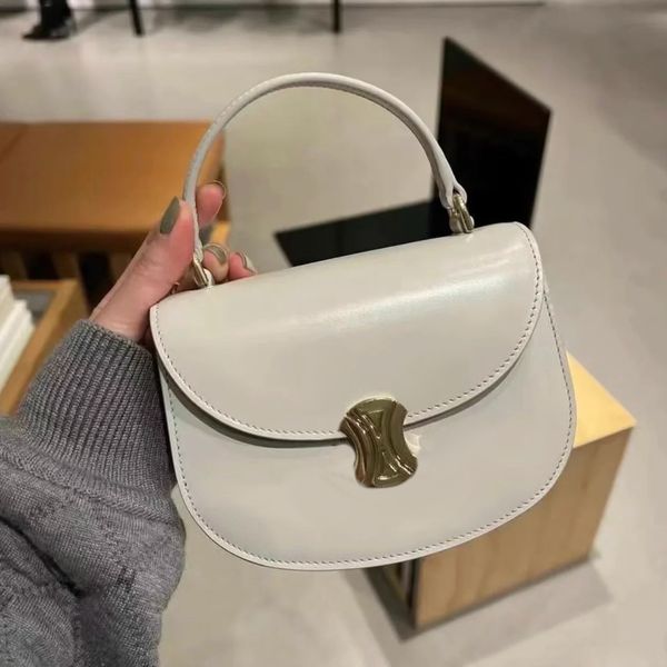 lady celins saddle satchel bag womens besace triomphe luxury designer tote bag handbag mens handle crossbody shoulder half moon bag strap bl
lady celins saddle satchel bag womens besace triomphe luxury designer tote bag handbag mens handle crossbody shoulder half moon bag strap bl