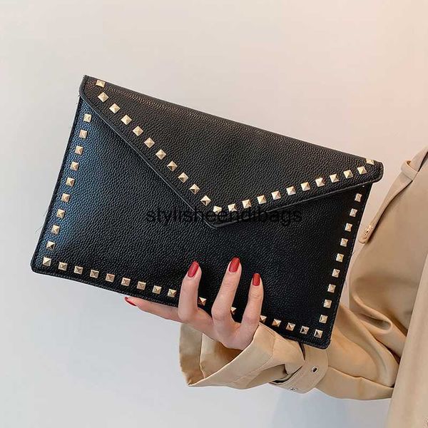 stylisheendibagsshoulder bags 2022 new fashion woman bag rivet clutch bag leisure solid color envelope bag outdoor woman bag
stylisheendibagsshoulder bags 2022 new fashion woman bag rivet clutch bag leisure solid color envelope bag outdoor woman bag