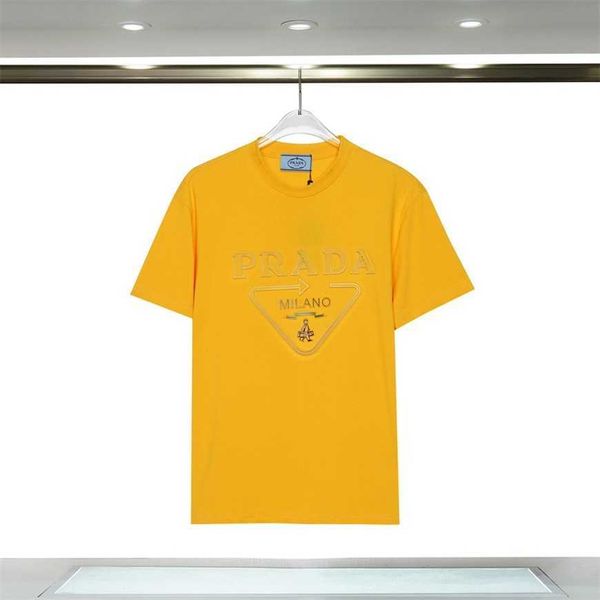 32% off family spring/summer new fashion classic letter embossed casual loose short sleeve t-shirt, White
32% off family spring/summer new fashion classic letter embossed casual loose short sleeve t-shirt, White