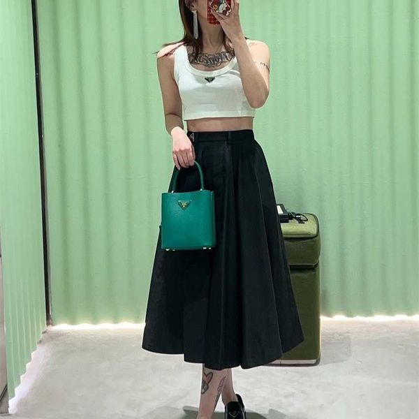 family spring/summer new product classic nylon series waist triangle decoration age reducing versatile mid skirt, Black
family spring/summer new product classic nylon series waist triangle decoration age reducing versatile mid skirt, Black