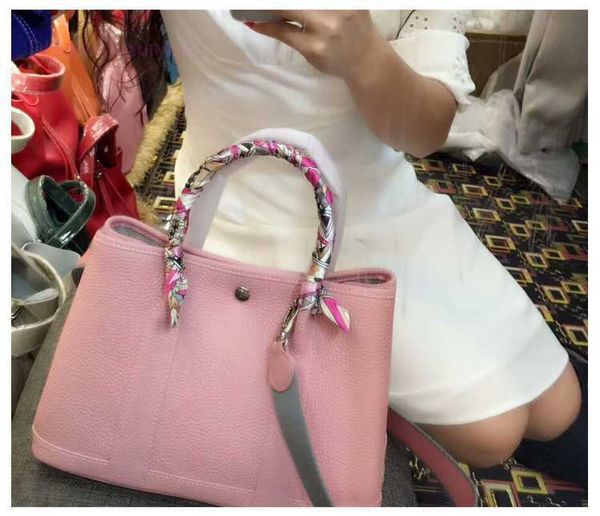 designer herbag garden party evening 2023 new garden tote genuine leather women's bag litchi pattern head layer cowhide fashion handbag
designer herbag garden party evening 2023 new garden tote genuine leather women's bag litchi pattern head layer cowhide fashion handbag