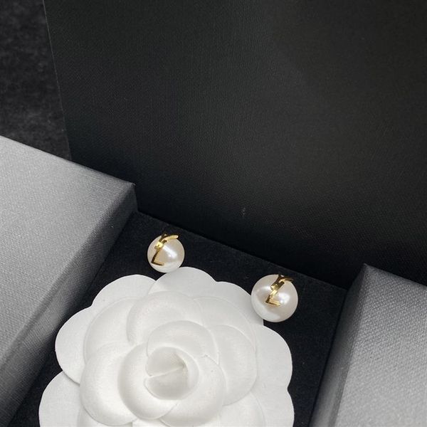 pearl earing designer jewelry luxurys stud earrings for women 925 silver boucle studs letters hoops love earings wedding gifts box204l, Golden;silver
pearl earing designer jewelry luxurys stud earrings for women 925 silver boucle studs letters hoops love earings wedding gifts box204l, Golden;silver