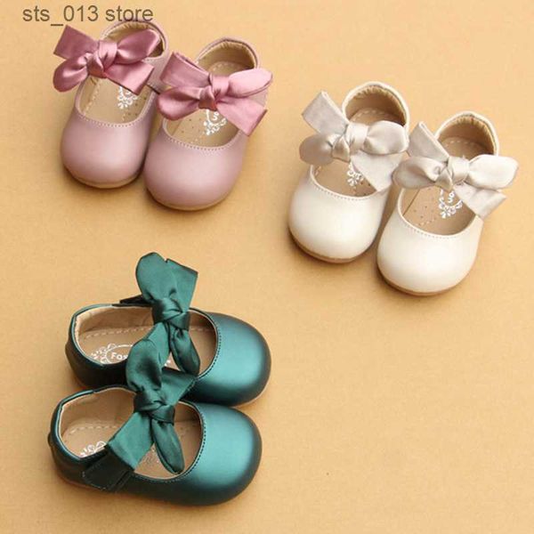 first walkers chinese style bow-knot baby newborn toddler girl crib shoes pram soft sole prewalker anti-slip baby shoes t230422
first walkers chinese style bow-knot baby newborn toddler girl crib shoes pram soft sole prewalker anti-slip baby shoes t230422