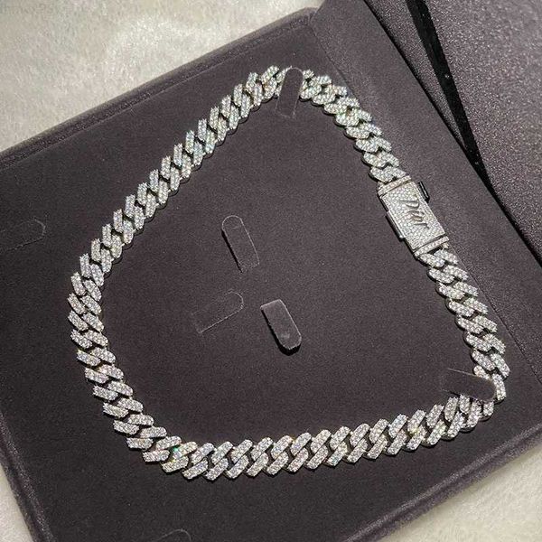 c13mm custom lock clasp sterling silver 925 white gold miami cuban link iced out lab diamond moissanite cuban chain
c13mm custom lock clasp sterling silver 925 white gold miami cuban link iced out lab diamond moissanite cuban chain