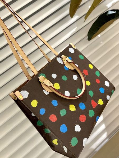 23ss yk dots yayoi kusama onthego totes women designer tote bag ophidia shoulder bag purse luxurious handbag monograms leather ladies cross
23ss yk dots yayoi kusama onthego totes women designer tote bag ophidia shoulder bag purse luxurious handbag monograms leather ladies cross