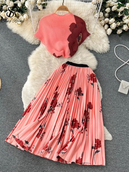 two piece dress singreiny tie die print fashion two pieces suits o neck short t shirthight waist pleated skirt women streetwear summer set 2, White
two piece dress singreiny tie die print fashion two pieces suits o neck short t shirthight waist pleated skirt women streetwear summer set 2, White