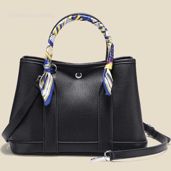 designer herbag garden party evening 2023 lychee pattern silk scarf one shoulder crossbody fashion street shoot large capacity trendy women&
designer herbag garden party evening 2023 lychee pattern silk scarf one shoulder crossbody fashion street shoot large capacity trendy women&