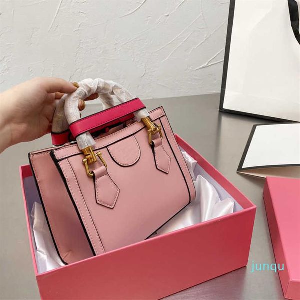 designers women tote bags bamboo joint color matching buckles vintage style ladies handled shopping bags 21ss handbag228w
designers women tote bags bamboo joint color matching buckles vintage style ladies handled shopping bags 21ss handbag228w