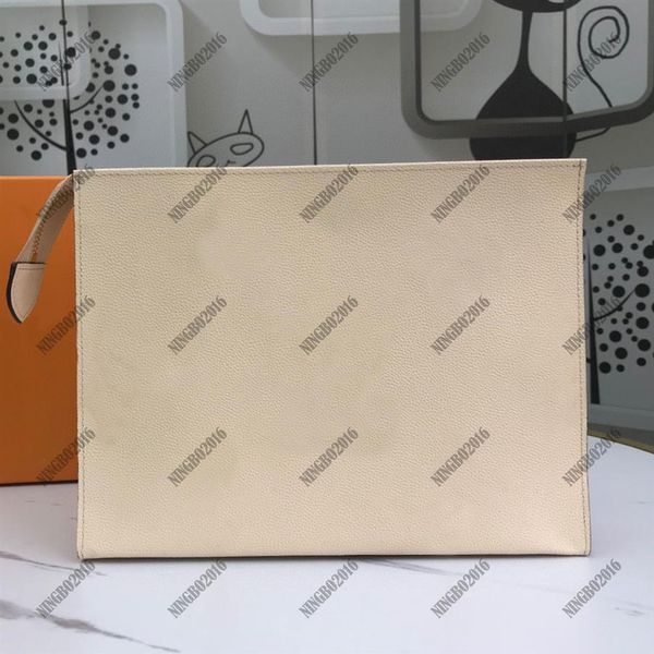 women handbag purse flower letters leather clutch bag classic 26cm cosmetic case holder fashion makeup bag lady walle1939
women handbag purse flower letters leather clutch bag classic 26cm cosmetic case holder fashion makeup bag lady walle1939