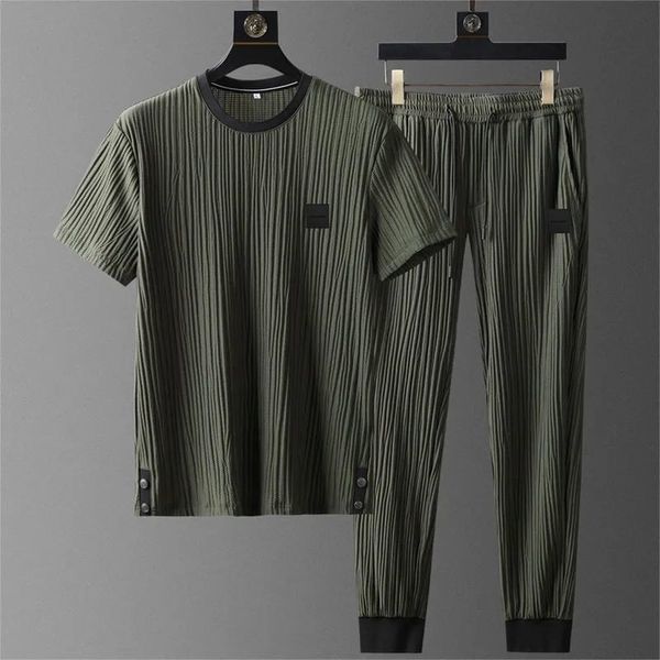 men's tracksuits summer ice silk set men's loose thin sports fold drape short-sleeved trousers solid casual shirtpants two-piece s, Gray
men's tracksuits summer ice silk set men's loose thin sports fold drape short-sleeved trousers solid casual shirtpants two-piece s, Gray