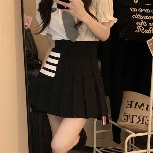 36% off tb grey four bar ribbon split versatile pleated large elastic waist half a-line short skirt, Black
36% off tb grey four bar ribbon split versatile pleated large elastic waist half a-line short skirt, Black