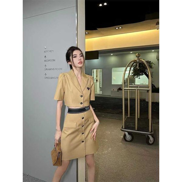 26% off family spring/summer new triangle short sleeve suit+rubber band waist foreigner advanced set, White
26% off family spring/summer new triangle short sleeve suit+rubber band waist foreigner advanced set, White