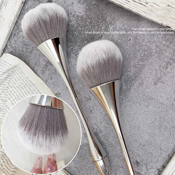 dotting tools manicure nail brush silver dust brush big head blush powder makeup tools j230421
dotting tools manicure nail brush silver dust brush big head blush powder makeup tools j230421