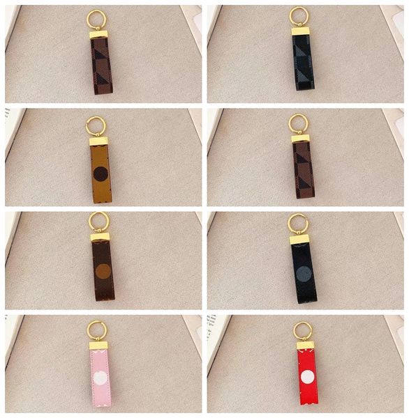 designer brand keychain keyring fashion pendant car chain charm letters brown flower black old flowers brown blue white grid trinket gifts h, Silver
designer brand keychain keyring fashion pendant car chain charm letters brown flower black old flowers brown blue white grid trinket gifts h, Silver