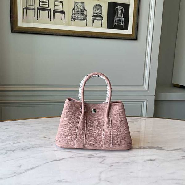 designer herbag garden party evening new garden fashion first layer cowhide versatile large capacity women's hand pure leather tote bag
designer herbag garden party evening new garden fashion first layer cowhide versatile large capacity women's hand pure leather tote bag