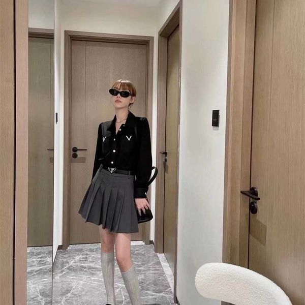 26% off clothing designer quality family spring/summer new style temperament fashion triangle elevation waist show thin pleated half length, Black
26% off clothing designer quality family spring/summer new style temperament fashion triangle elevation waist show thin pleated half length, Black