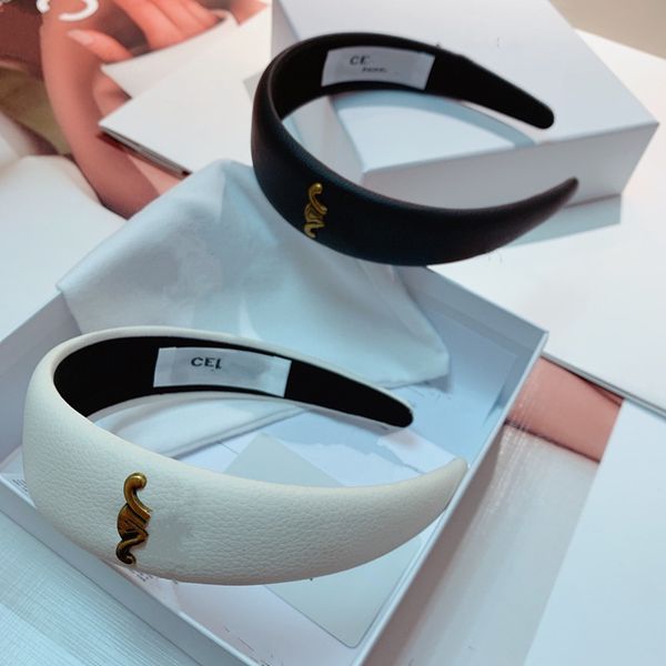 with box luxury designer headbands letter print hair bands for women girl brand leather headband sports fitness headband head wrap 3colors, Silver
with box luxury designer headbands letter print hair bands for women girl brand leather headband sports fitness headband head wrap 3colors, Silver