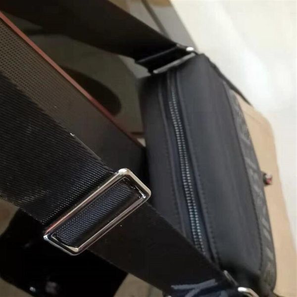 202 fashion classic designer men's and women's camera bag messenger bag school bag plaid canvas coin purse 2673
202 fashion classic designer men's and women's camera bag messenger bag school bag plaid canvas coin purse 2673