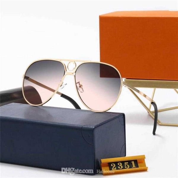 1pcs fashion round sunglasses eyewear sun glasses designer brand black metal frame dark 50mm glass lenses for mens womens better b273c, White;black
1pcs fashion round sunglasses eyewear sun glasses designer brand black metal frame dark 50mm glass lenses for mens womens better b273c, White;black