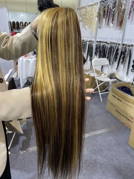 silky straight burmese human hair two tone piano color ombre honey blonde lace front wig preplucked hairline, Black;brown
silky straight burmese human hair two tone piano color ombre honey blonde lace front wig preplucked hairline, Black;brown