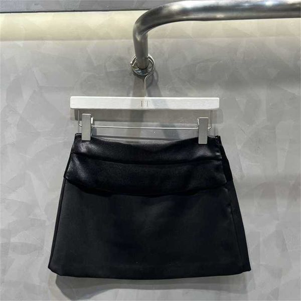 20% off family spring/summer new trendy and cool fashion contrast color small edge waist slim a-line half length skirt, Black
20% off family spring/summer new trendy and cool fashion contrast color small edge waist slim a-line half length skirt, Black