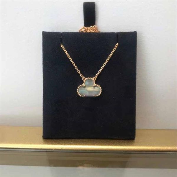 s925 silver 1 5cm charm pendant necklace with nature shell pearl flower shape have stamp ps7061a321m, Golden
s925 silver 1 5cm charm pendant necklace with nature shell pearl flower shape have stamp ps7061a321m, Golden
