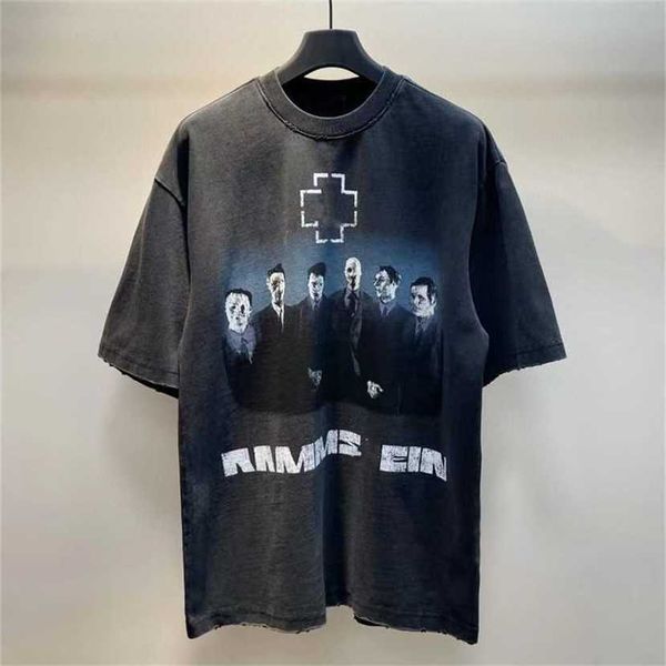 24% off paris german chariot band portrait heavily washed damaged street short sleeve t-shirt same style for men and women couples, White;black
24% off paris german chariot band portrait heavily washed damaged street short sleeve t-shirt same style for men and women couples, White;black