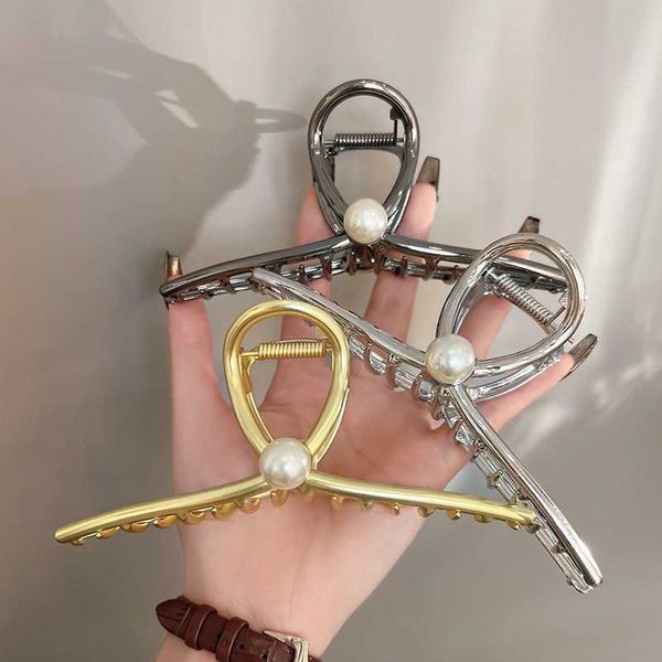 pink barrette large pearl hair clip metal grip clip female head spoon hair volume multiple hair clips high-end feeling curly hair shark clip, Golden;silver
pink barrette large pearl hair clip metal grip clip female head spoon hair volume multiple hair clips high-end feeling curly hair shark clip, Golden;silver
