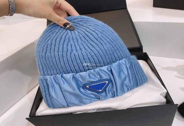 chic satin knitted wool caps designer triangle icon skull cap men women outdoor sports beanies street style thick warm knit hats f5025550, Blue;gray
chic satin knitted wool caps designer triangle icon skull cap men women outdoor sports beanies street style thick warm knit hats f5025550, Blue;gray