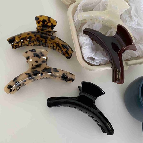 butterfly barrettes korean temperament hair clip shark clip acetic acid tortoiseshell leopard print clip large arc simple back head hair cli, Golden;silver
butterfly barrettes korean temperament hair clip shark clip acetic acid tortoiseshell leopard print clip large arc simple back head hair cli, Golden;silver